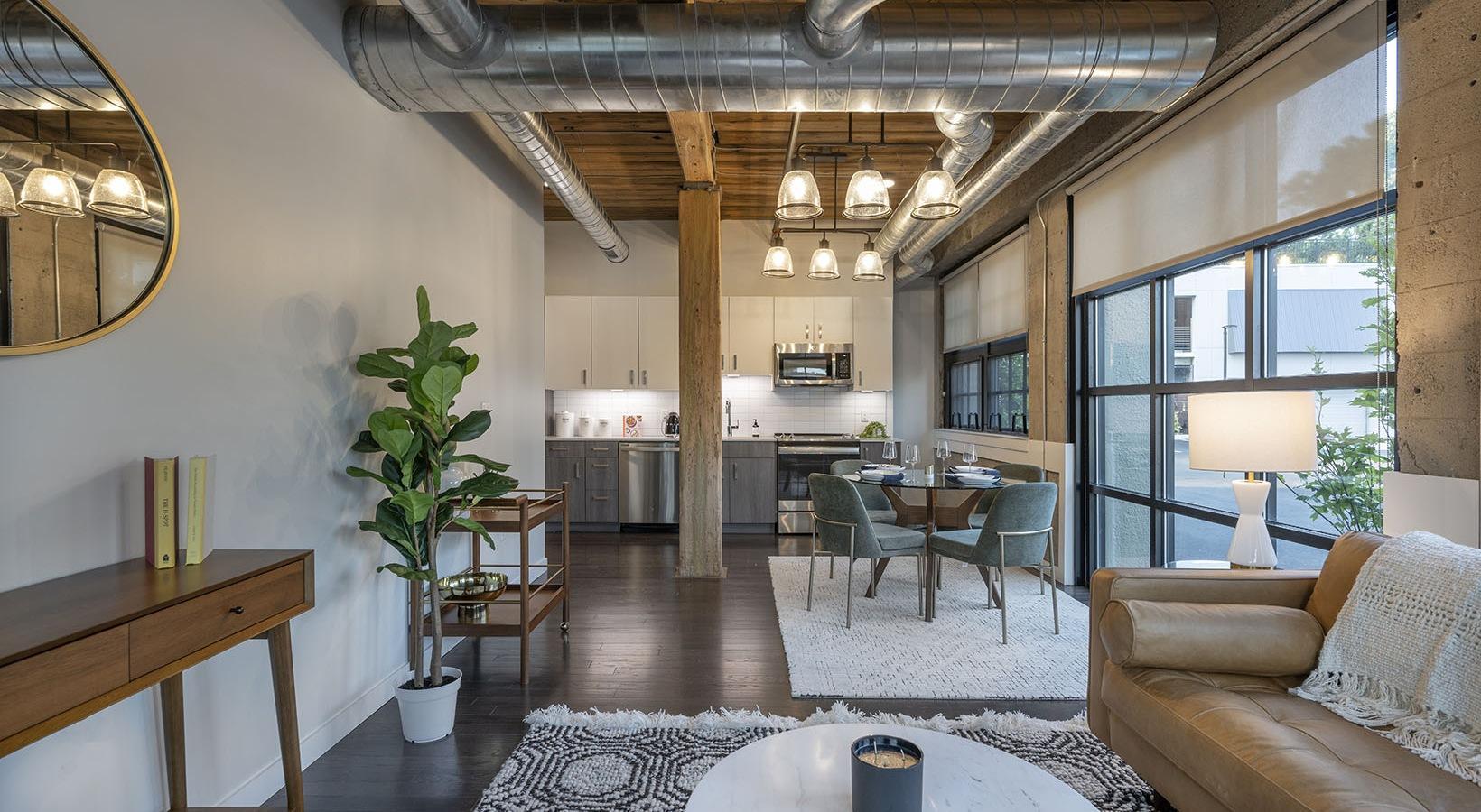 https://cdn.rentalbeast.com/listings/6498246_1660042440421.jpg.rbm