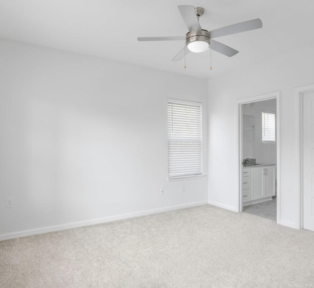 https://cdn.rentalbeast.com/listings/6529378_1660815557804.jpg.rbm