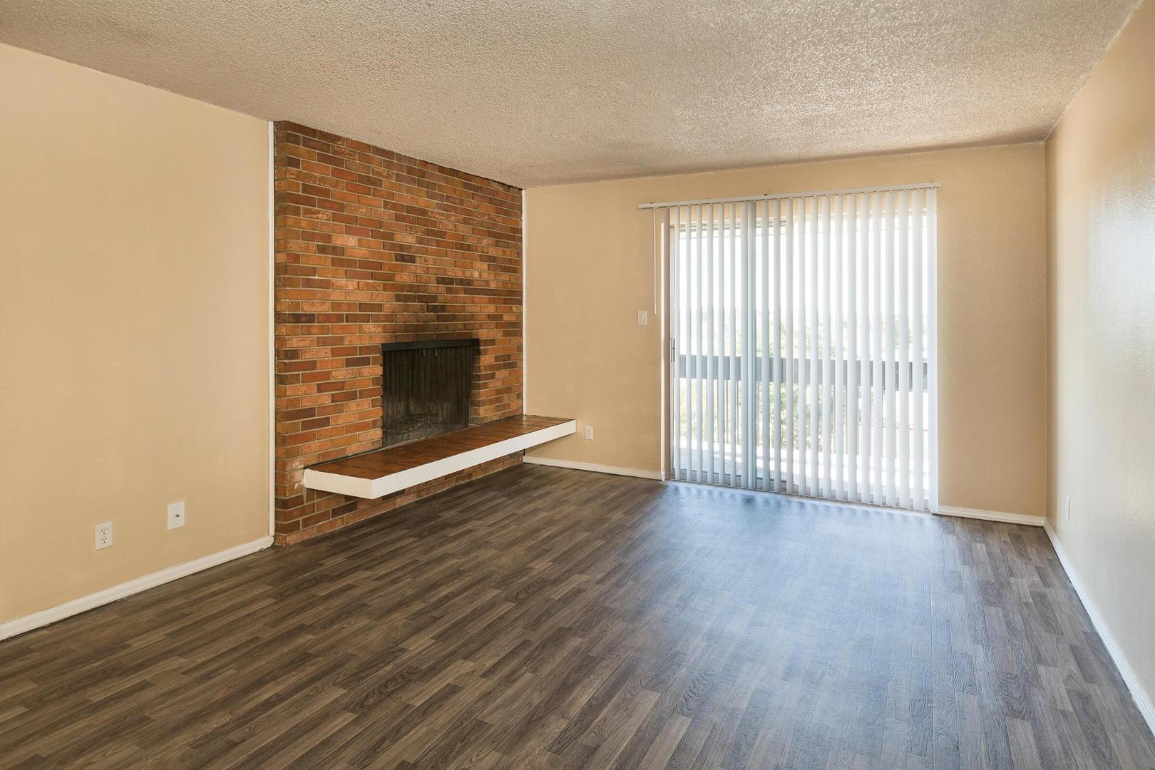 https://cdn.rentalbeast.com/listings/6547673_1661311482261.jpg.rbm