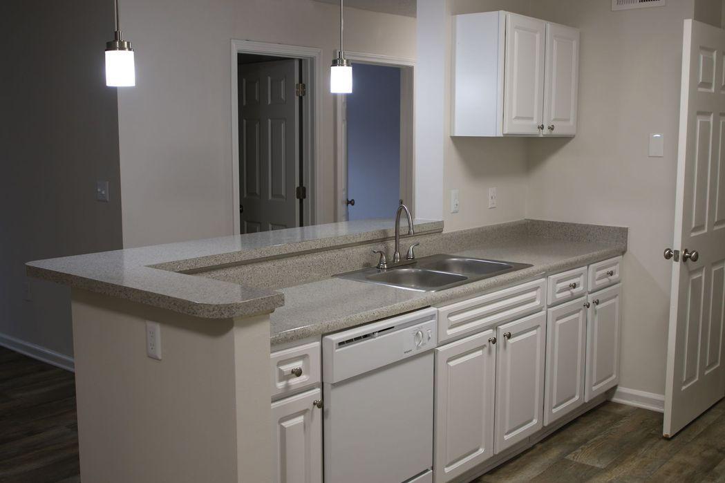 https://cdn.rentalbeast.com/listings/6841713_1668590741321.jpg.rbm