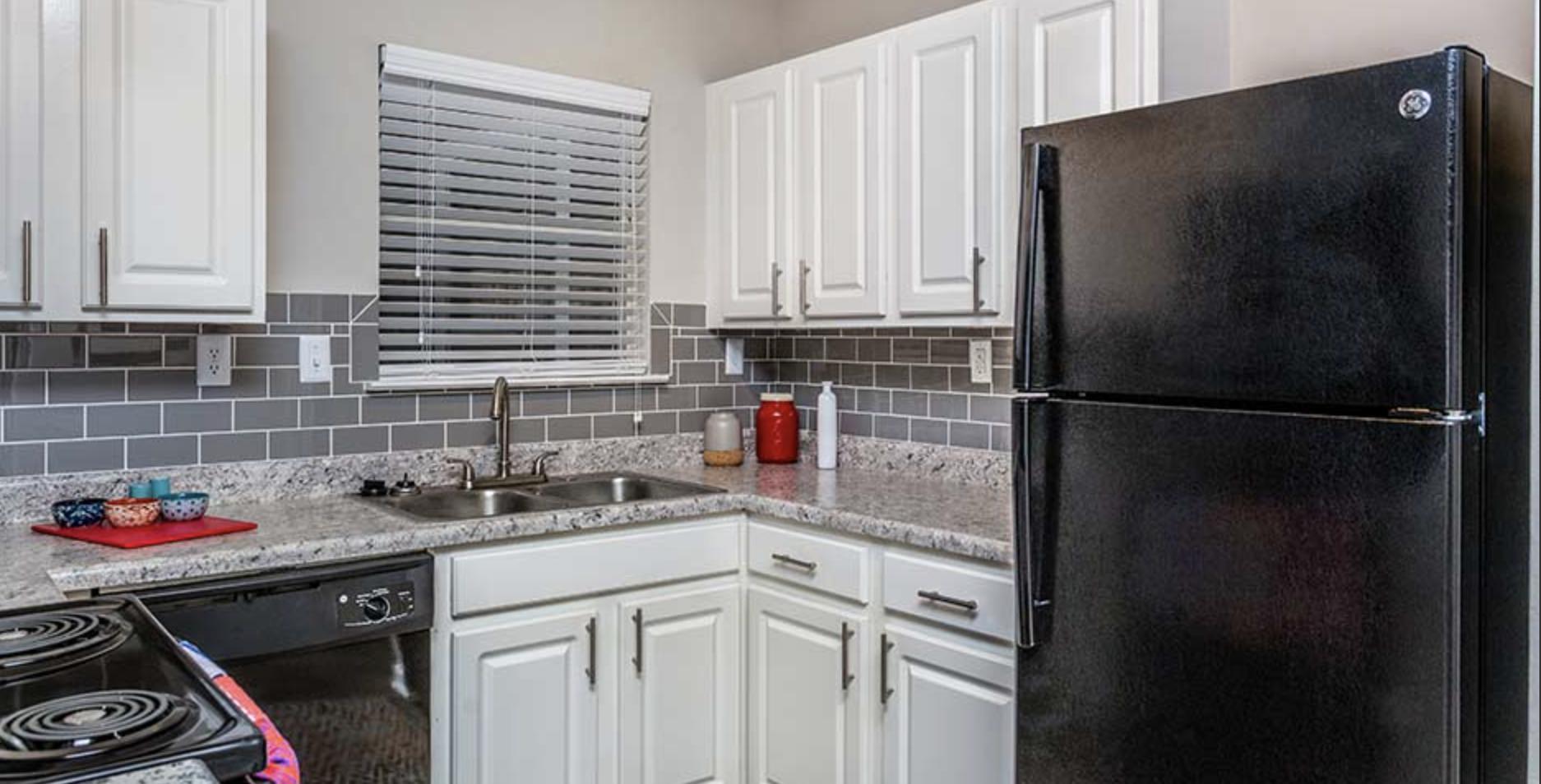 https://cdn.rentalbeast.com/listings/6842411_1668614668504.jpg.rbm