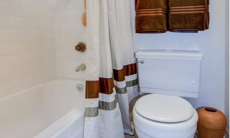 1355 S Galena St #G1-103, Denver, CO - 1,535 USD/ month