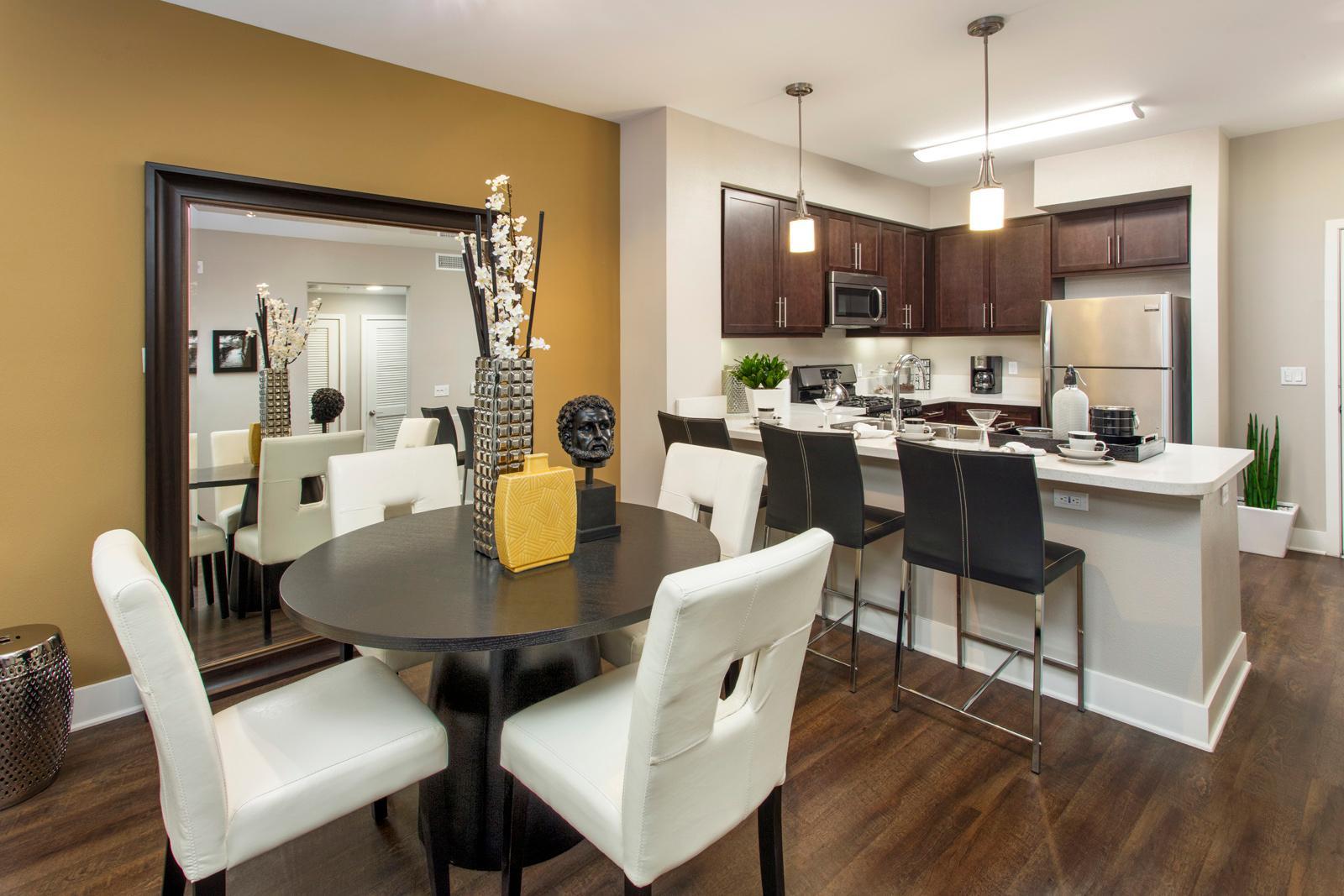 https://cdn.rentalbeast.com/listings/7173101_1676951738556.jpg.rbm