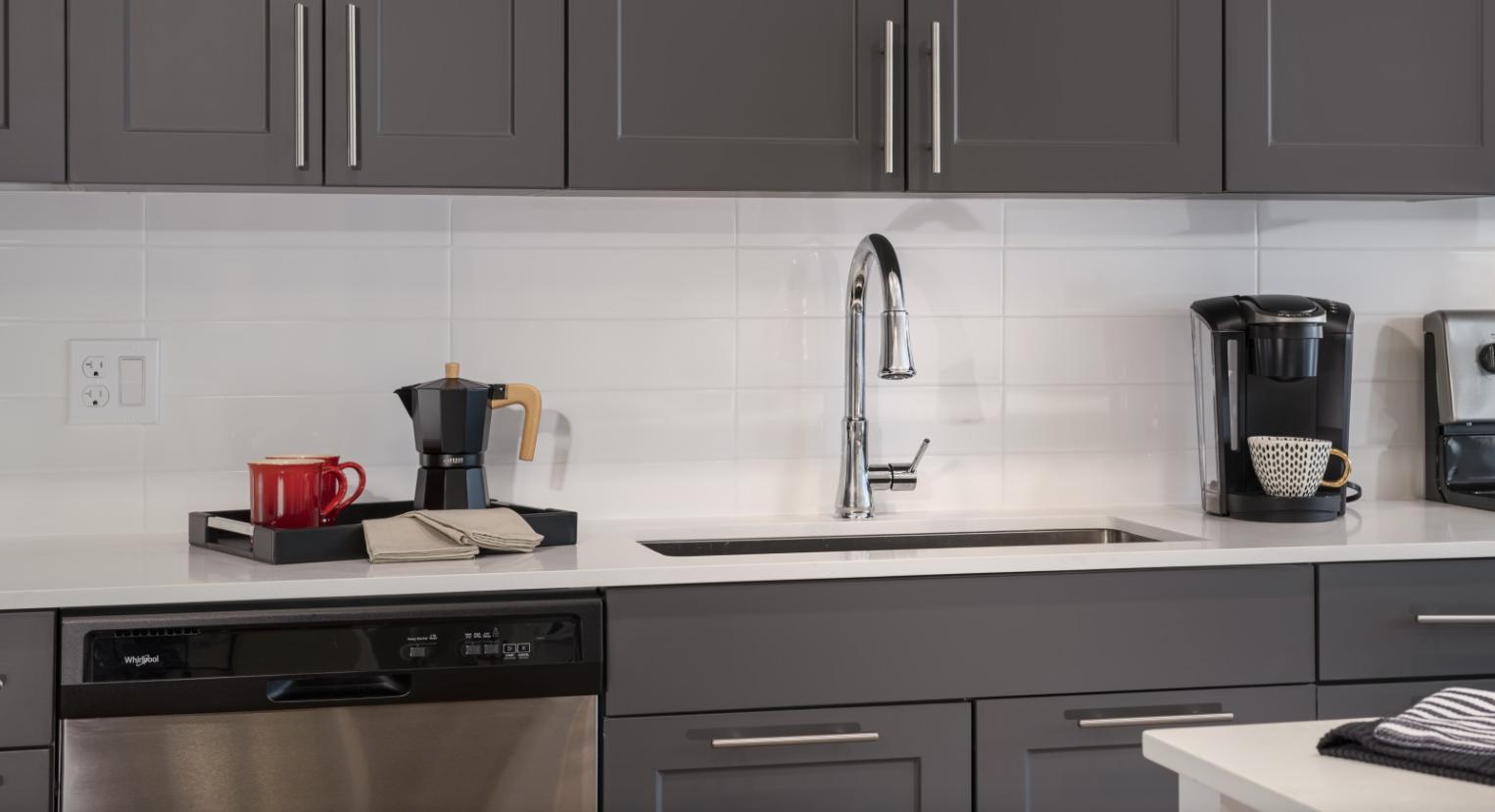 https://cdn.rentalbeast.com/listings/7173828_1676963048974.jpg.rbm
