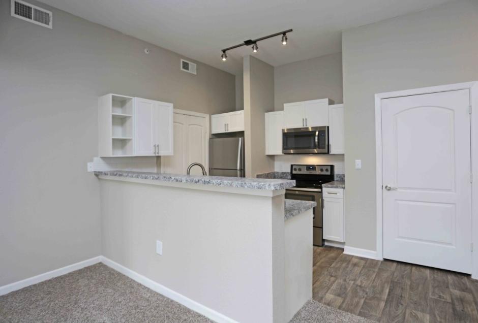 https://cdn.rentalbeast.com/listings/7221489_1678103677219.jpg.rbm