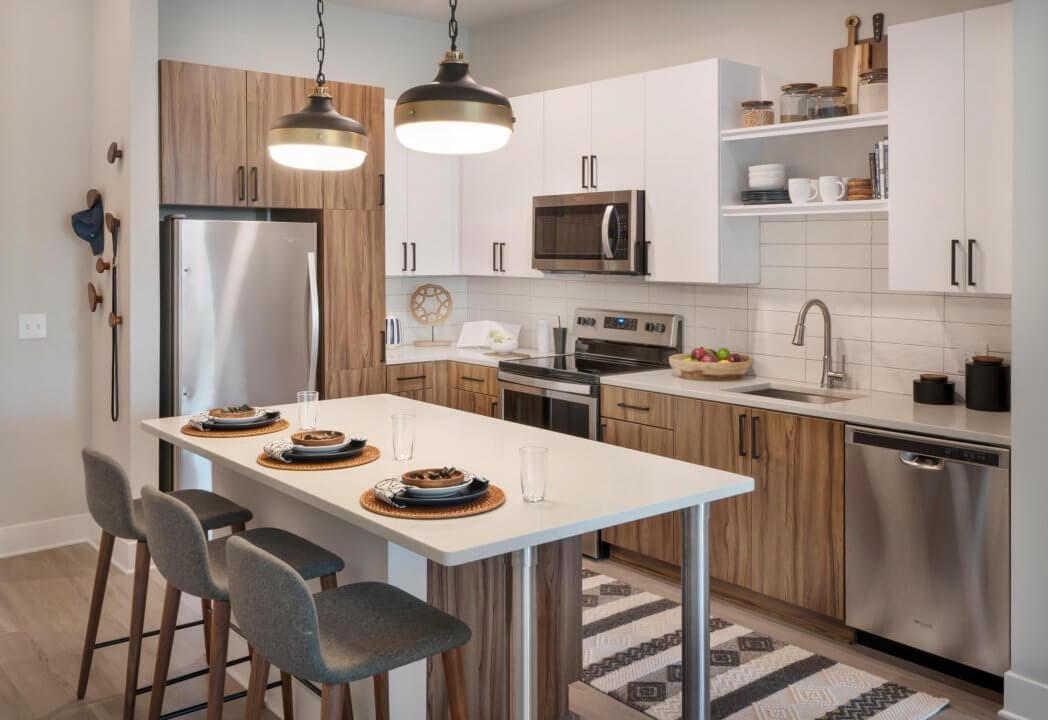 https://cdn.rentalbeast.com/listings/7248294_1678711342459.jpg.rbm