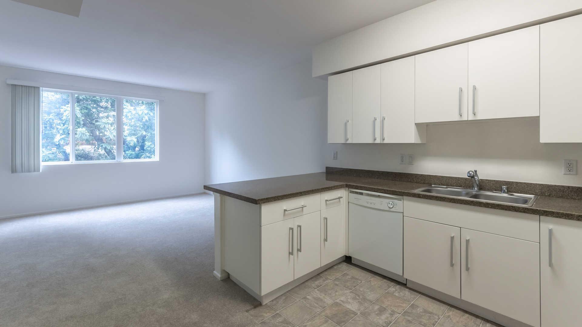 https://cdn.rentalbeast.com/listings/7313631_1680253226267.jpg.rbm