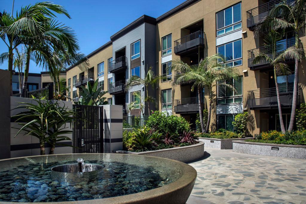 https://cdn.rentalbeast.com/listings/7431697_1682921845830.jpg.rbm