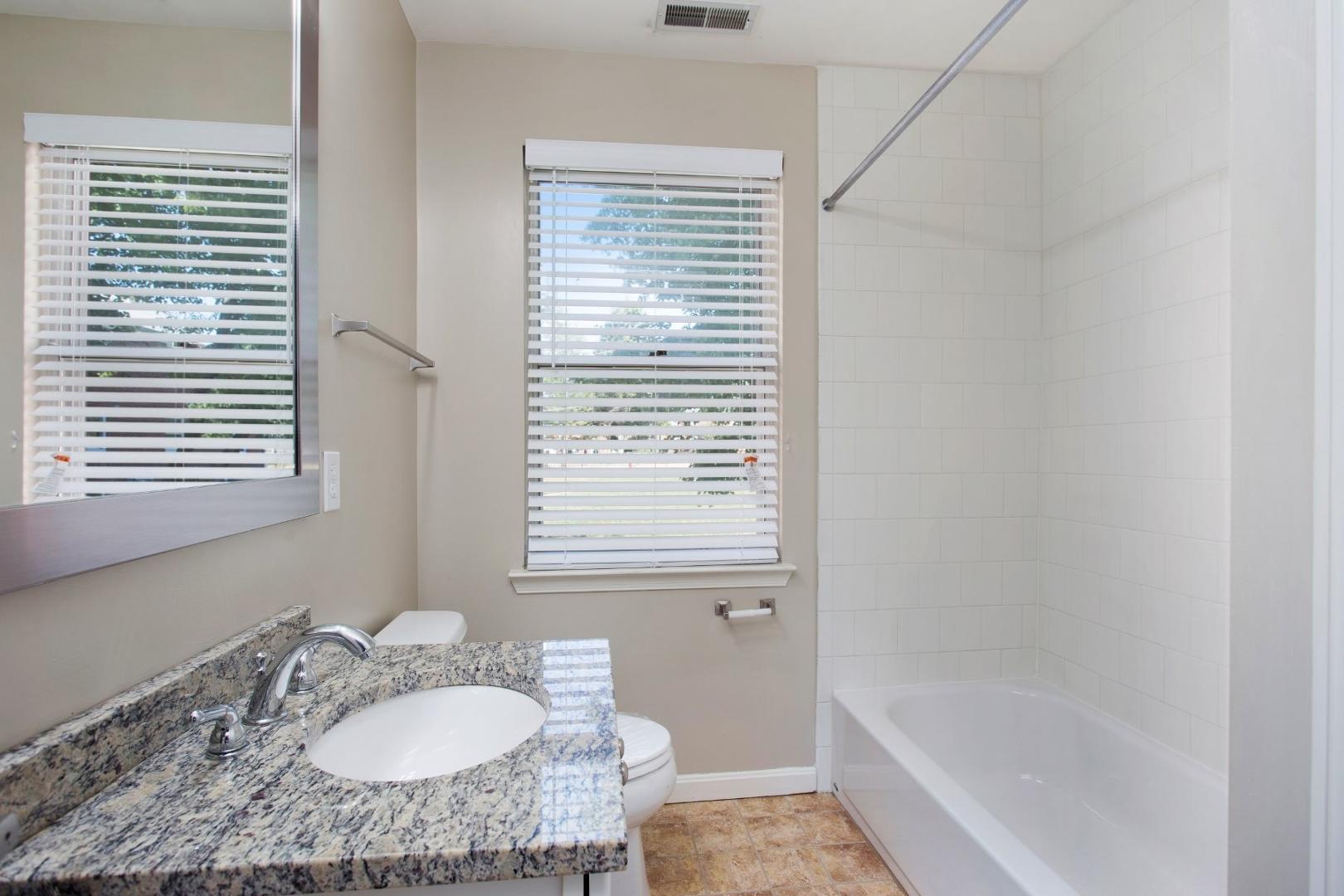 https://cdn.rentalbeast.com/listings/7452868_1683101987509.jpg.rbm