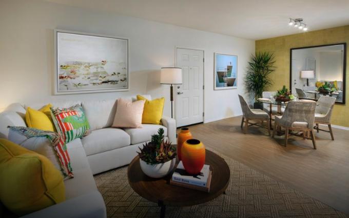 https://cdn.rentalbeast.com/listings/7608199_1685945517589.jpg.rbm