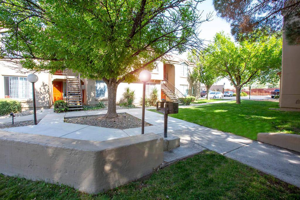 https://cdn.rentalbeast.com/listings/7650982_1689776407943.jpg.rbm