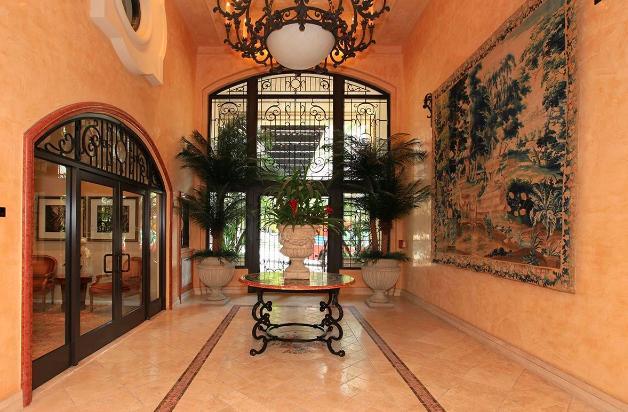 725 South Bixel Street #558B - 2,089USD / month