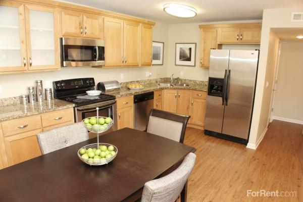 https://cdn.rentalbeast.com/listings/7754295_1688470228619.jpg.rbm