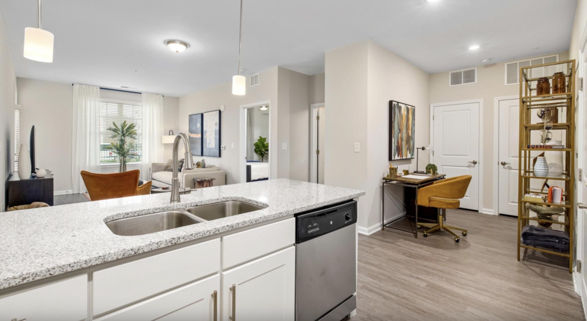https://cdn.rentalbeast.com/listings/7826996_1689825089649.jpg.rbm
