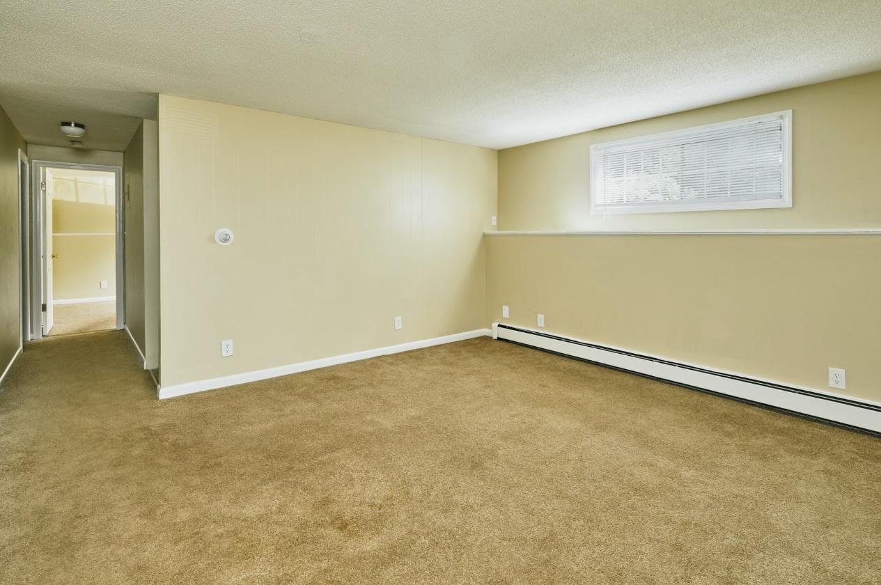 https://cdn.rentalbeast.com/listings/7828440_1689834713094.jpg.rbm