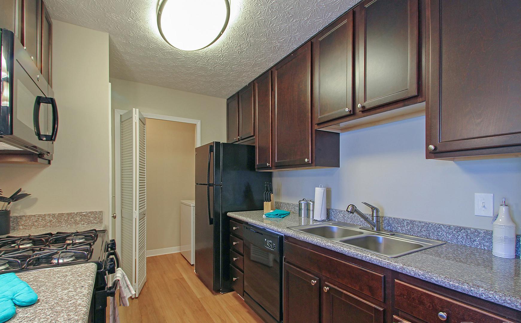 32450 Cromwell Dr #15-105, Solon, OH - 1,865 USD/ month