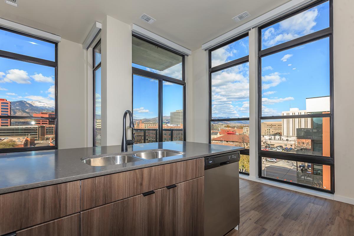 https://cdn.rentalbeast.com/listings/7937940_1691655765921.jpg.rbm