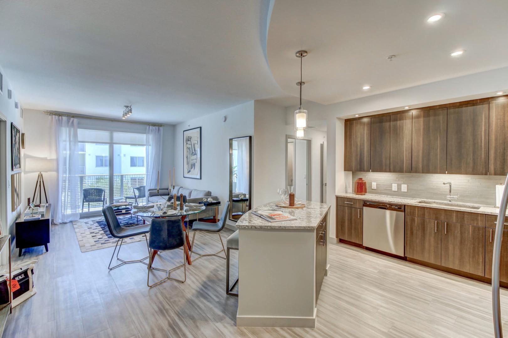 https://cdn.rentalbeast.com/listings/8024138_1693470269466.jpg.rbm