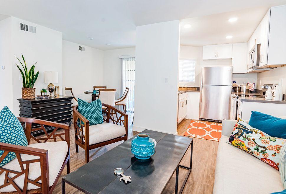 https://cdn.rentalbeast.com/listings/8092512_1694425418269.jpg.rbm