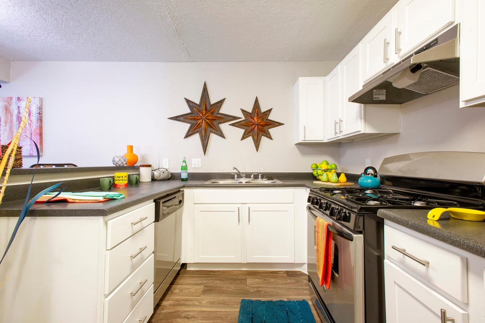 https://cdn.rentalbeast.com/listings/8116926_1694766052421.jpg.rbm