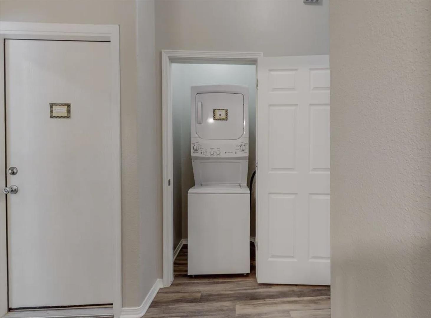https://cdn.rentalbeast.com/listings/8132715_1695115456275.jpg.rbm