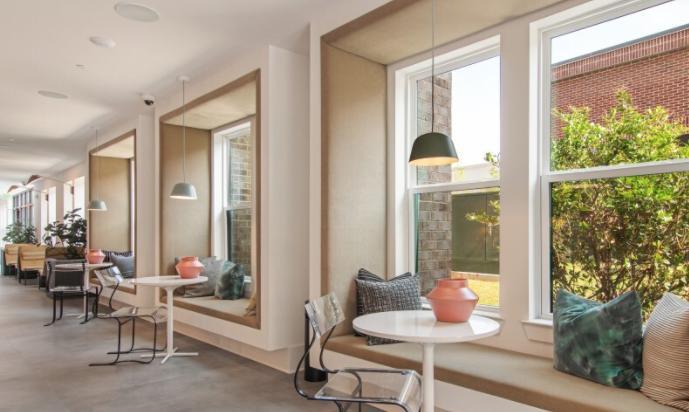 230 Bill Kennedy Way SE #224 - 1,723USD / month