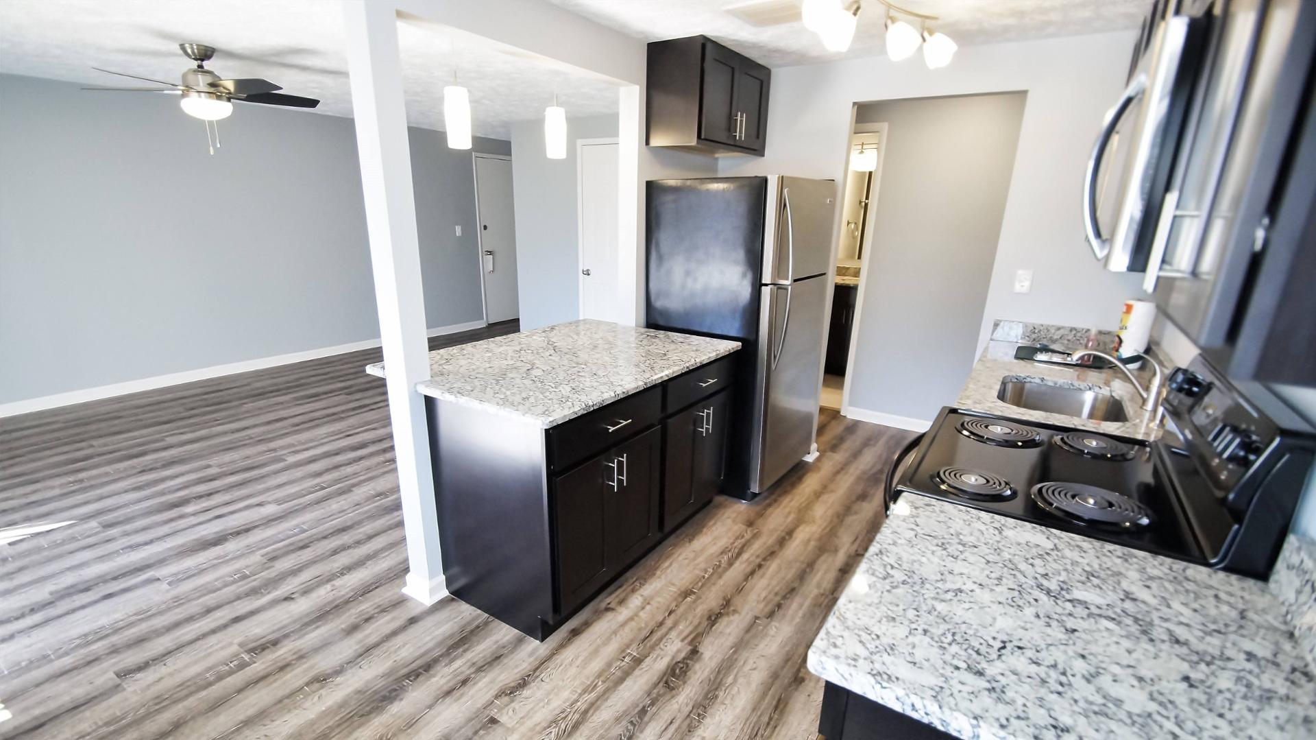 https://cdn.rentalbeast.com/listings/8197411_1696496158193.jpg.rbm