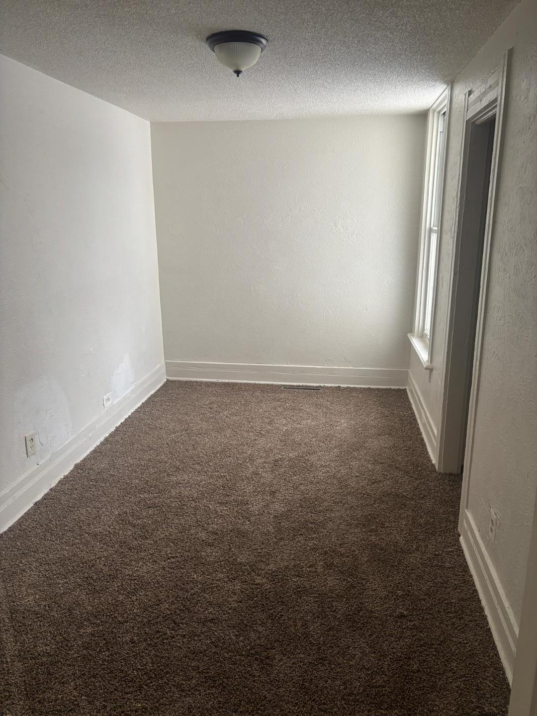 Image 15 For 724 Mulberry Street