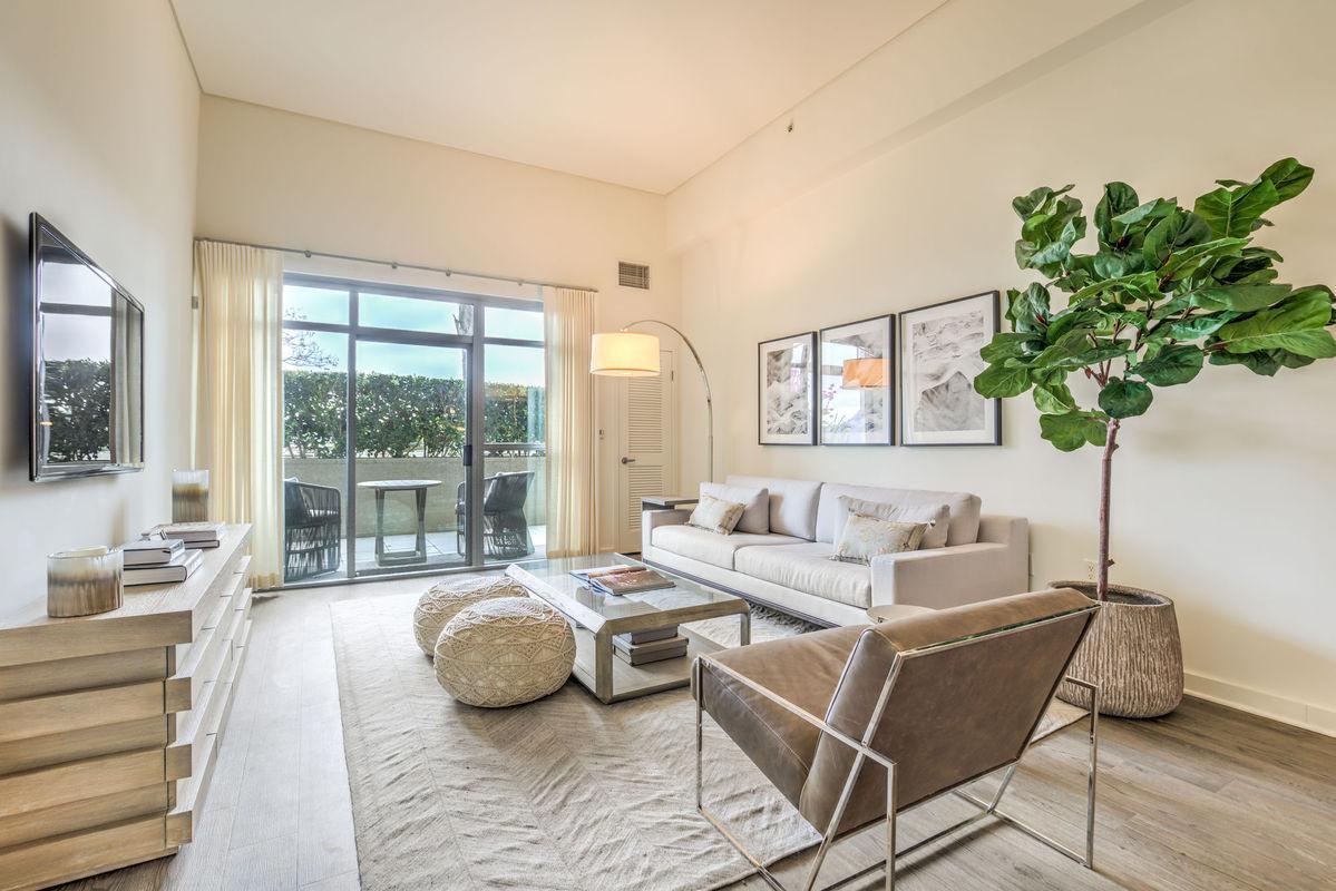 https://cdn.rentalbeast.com/listings/8555815_1698218356110.jpg.rbm