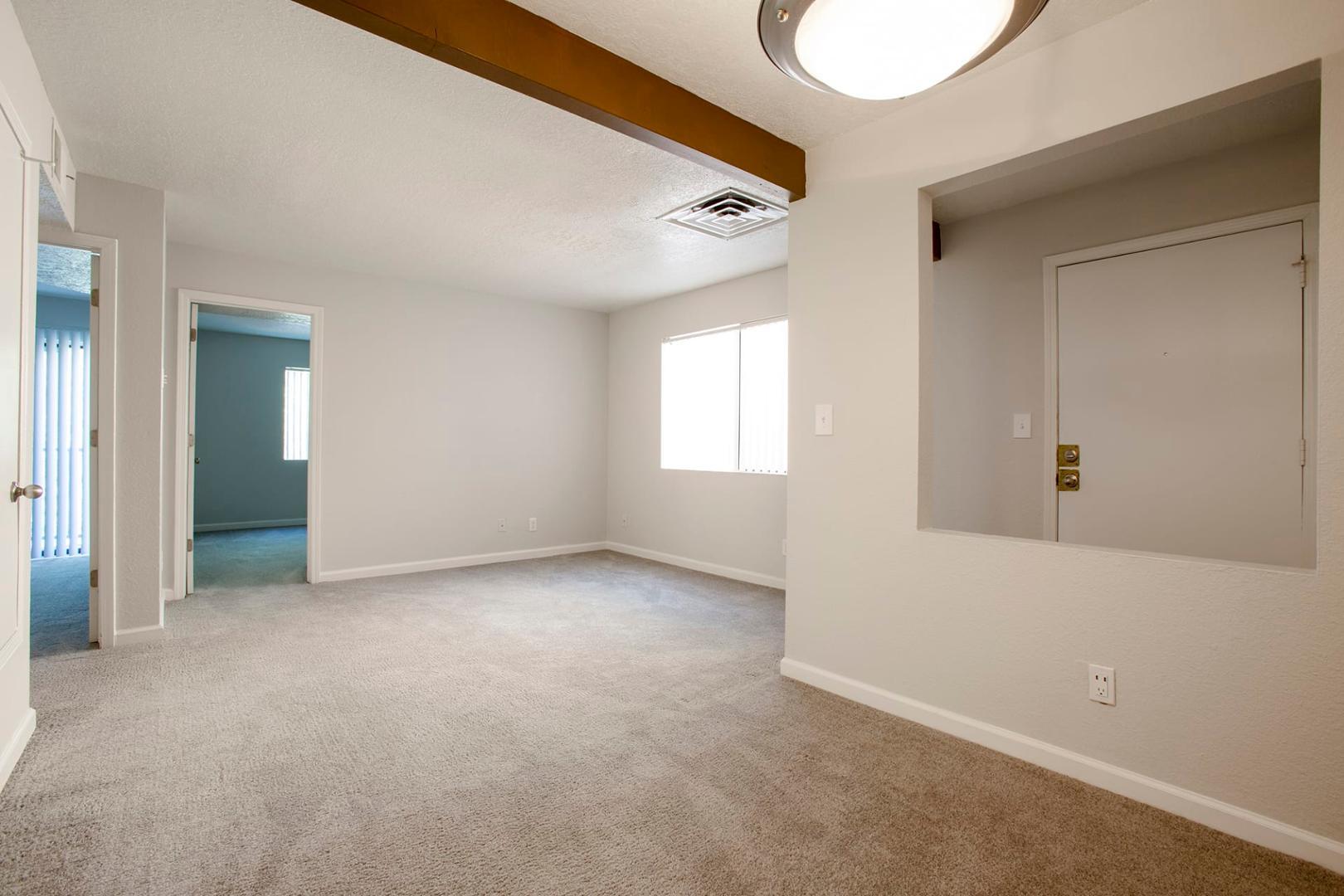 https://cdn.rentalbeast.com/listings/8580322_1698727416199.jpg.rbm