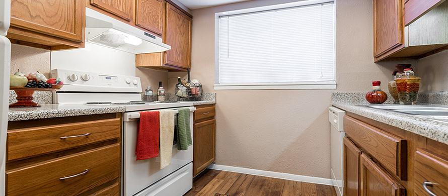 15411 Preston Road #1104 - 2,542USD / month