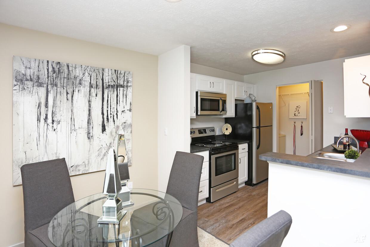 https://cdn.rentalbeast.com/listings/8596424_1698995058355.jpg.rbm