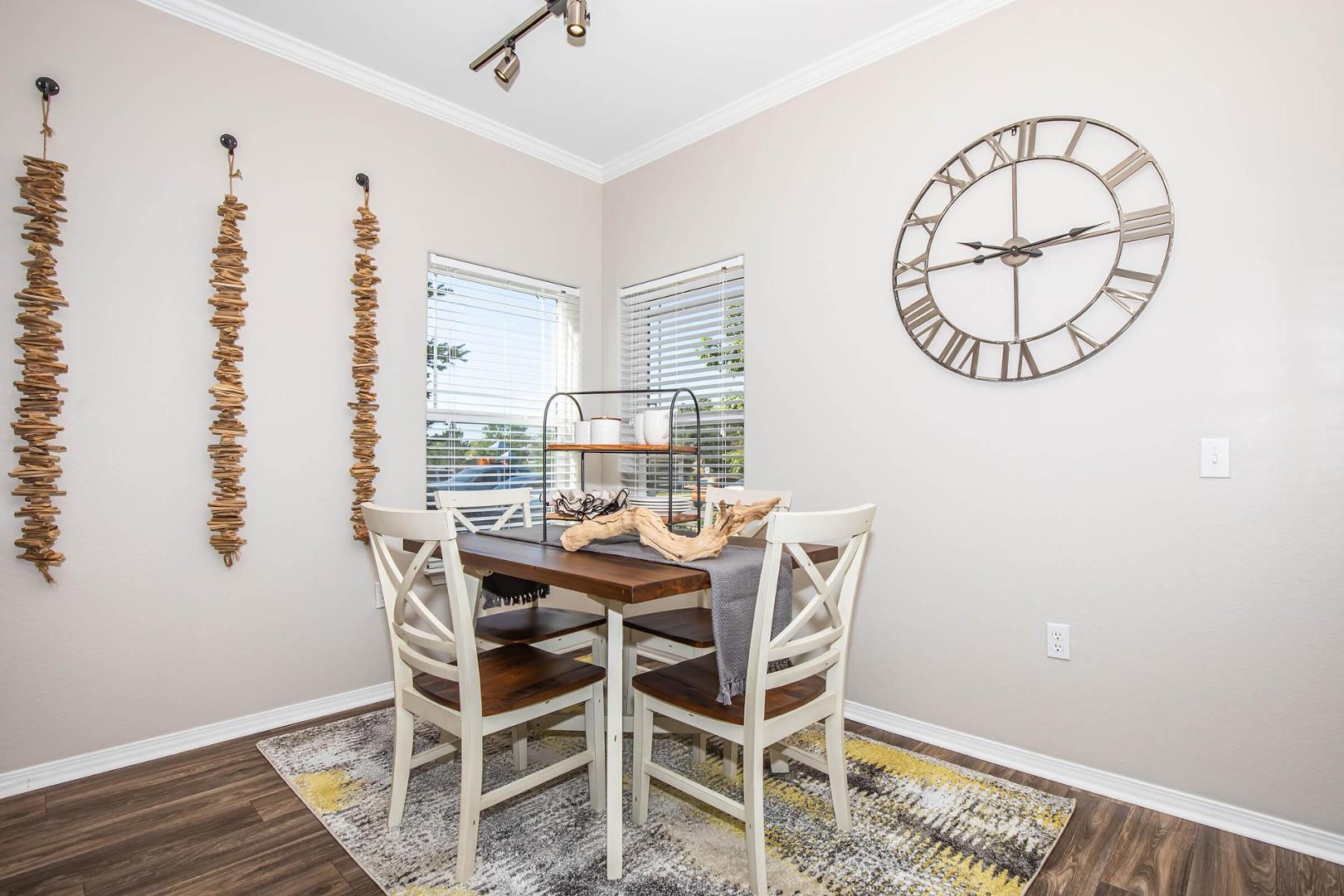 https://cdn.rentalbeast.com/listings/8615607_1699424345306.jpg.rbm