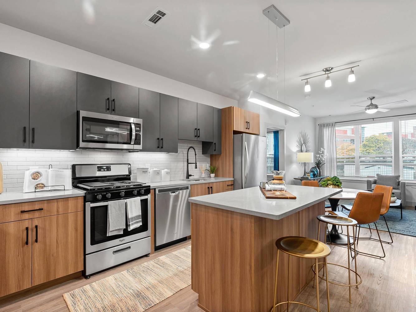https://cdn.rentalbeast.com/listings/8713952_1701759623198.jpg.rbm