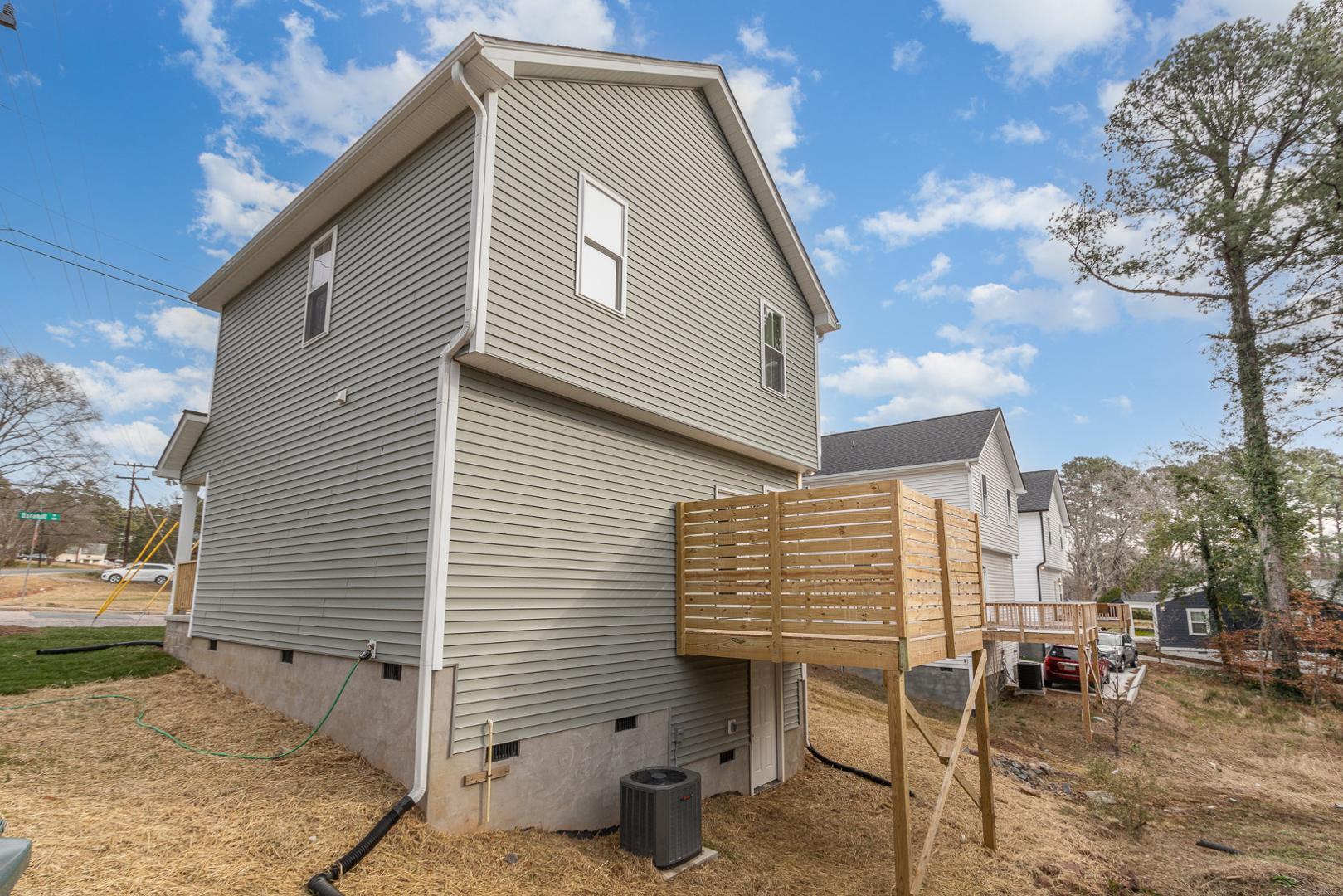 2801 S Roxboro Street photo 9