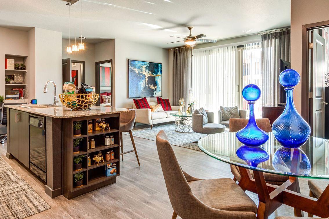 https://cdn.rentalbeast.com/listings/8904466_1706446794767.jpg.rbm