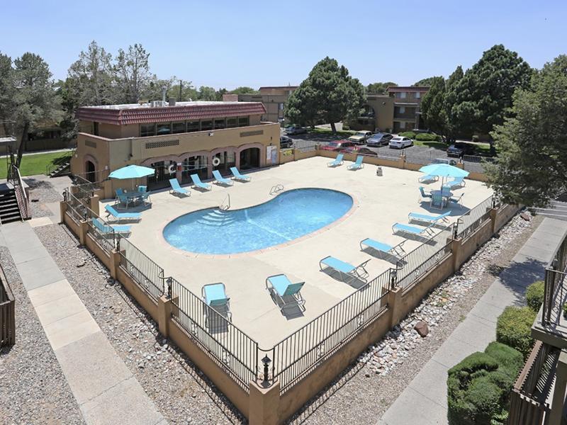 https://cdn.rentalbeast.com/listings/8905319_1706498327595.jpg.rbm