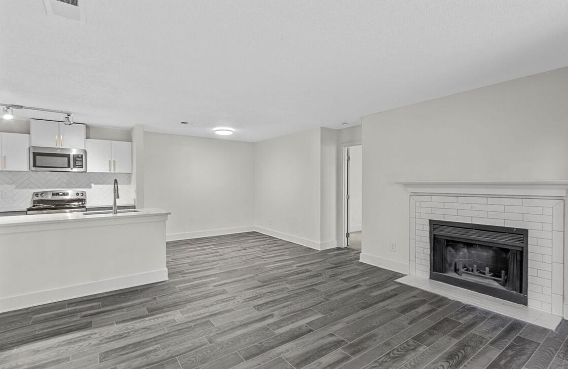 https://cdn.rentalbeast.com/listings/8905903_1706511712799.jpg.rbm