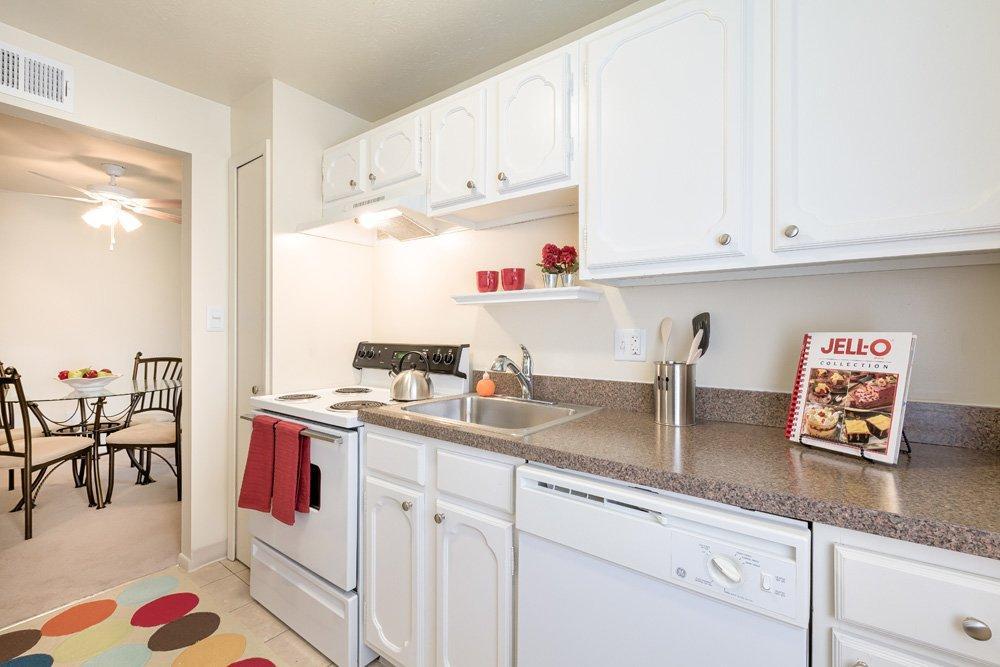 2200 Milton Rd #GA-209, University Heights, OH - 1,085 USD/ month