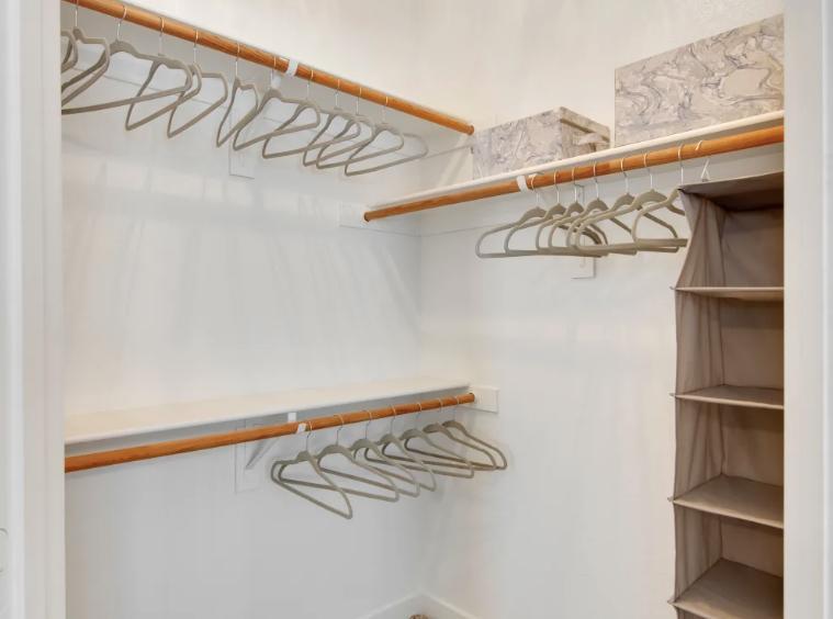https://cdn.rentalbeast.com/listings/8918121_1706775038625.jpg.rbm