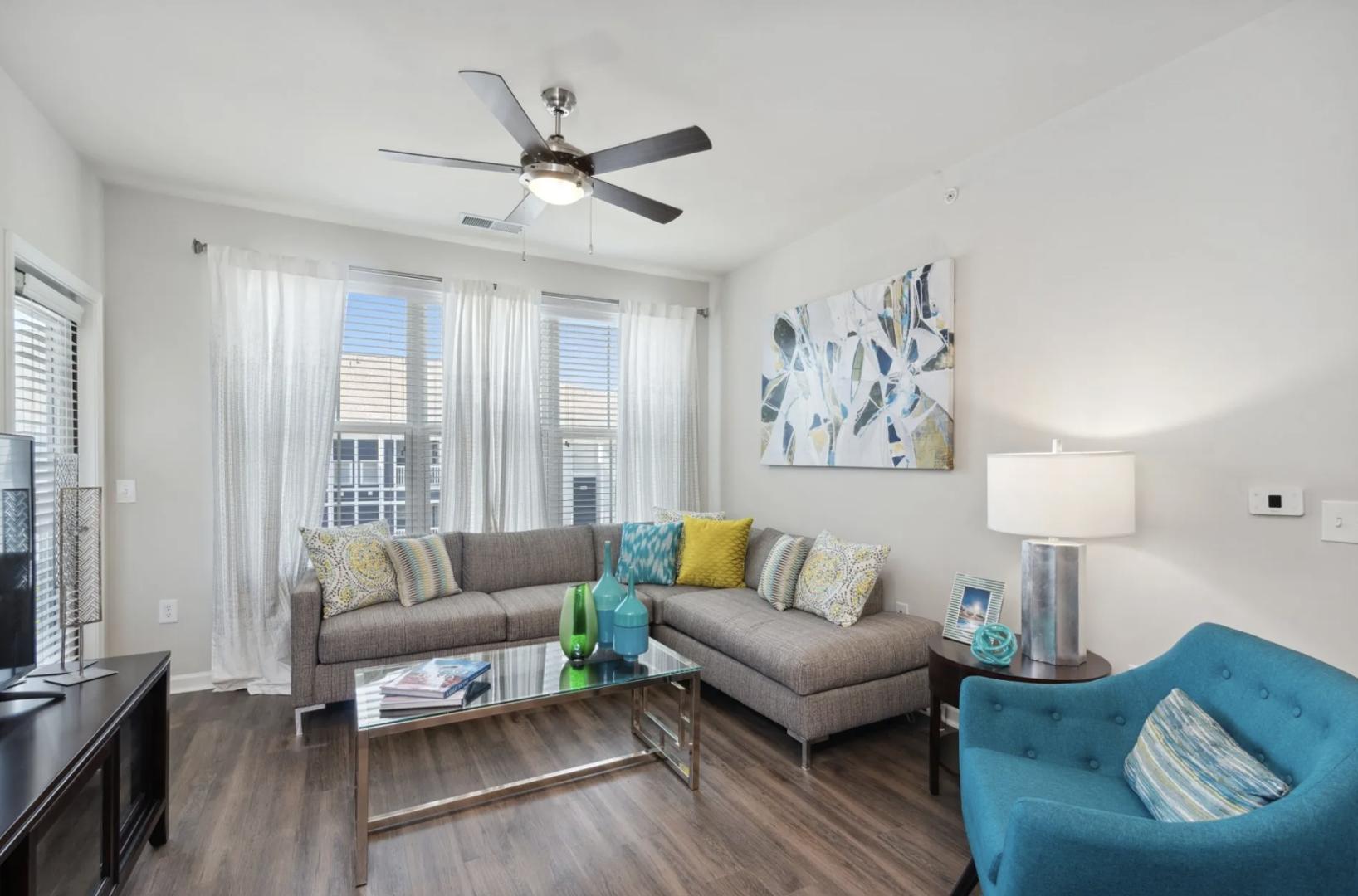 https://cdn.rentalbeast.com/listings/8937320_1707204940817.jpg.rbm