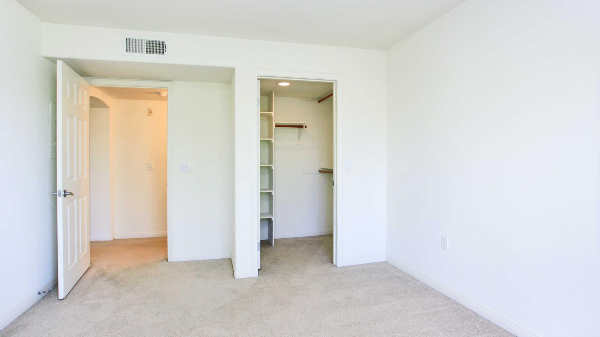 https://cdn.rentalbeast.com/listings/8973350_1707992810556.jpg.rbm