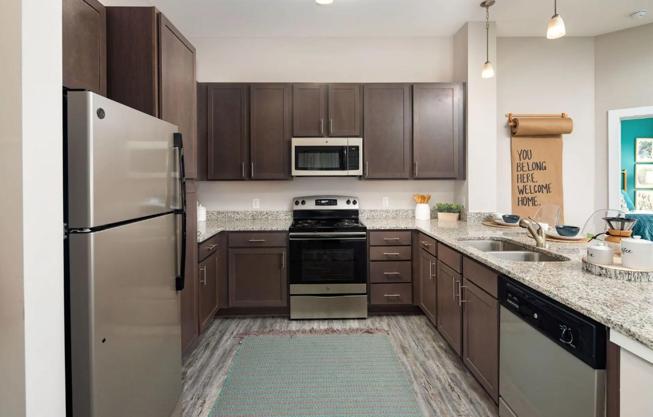 1030 Element Cir #5013 - 1,724USD / month