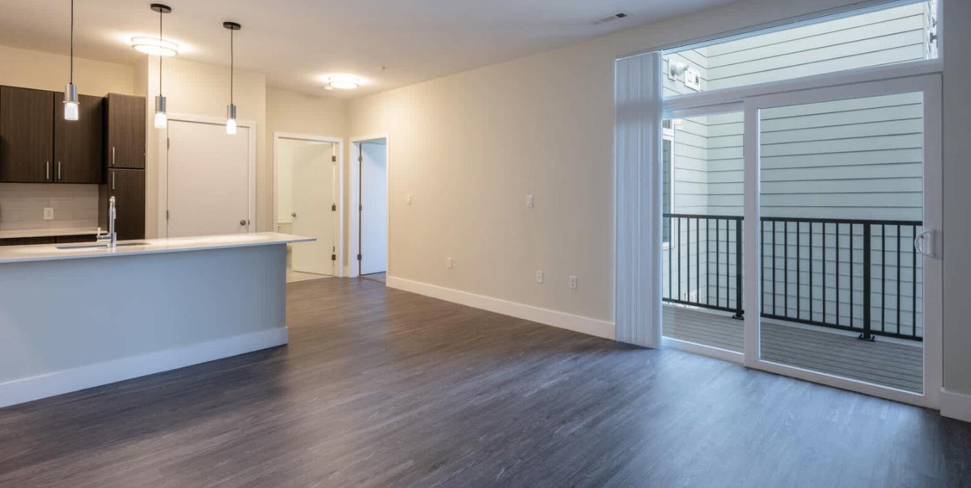 20 Corporate Center Dr #1-421 - 2,660USD / month