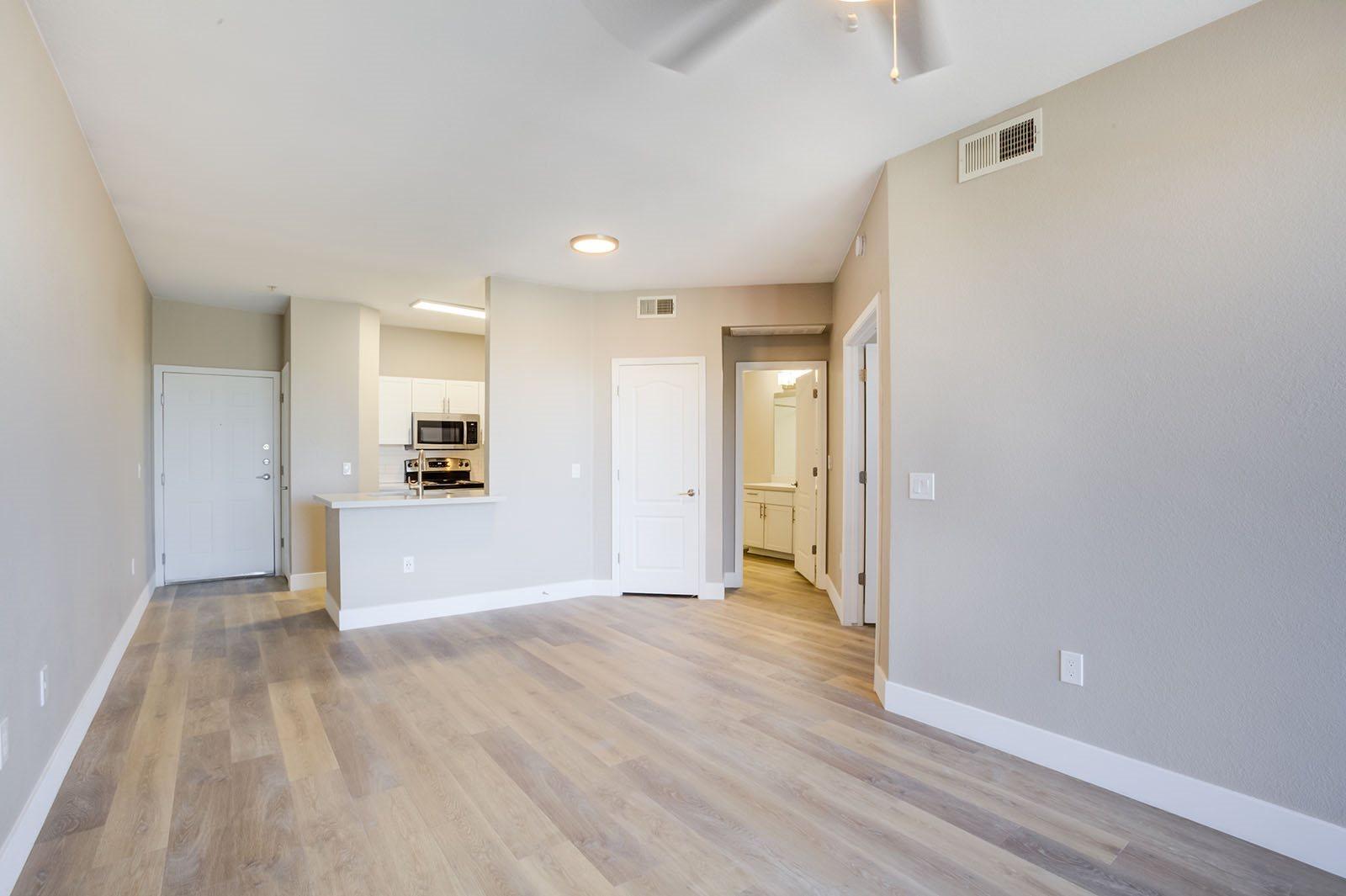 https://cdn.rentalbeast.com/listings/9022112_1709089070461.jpg.rbm