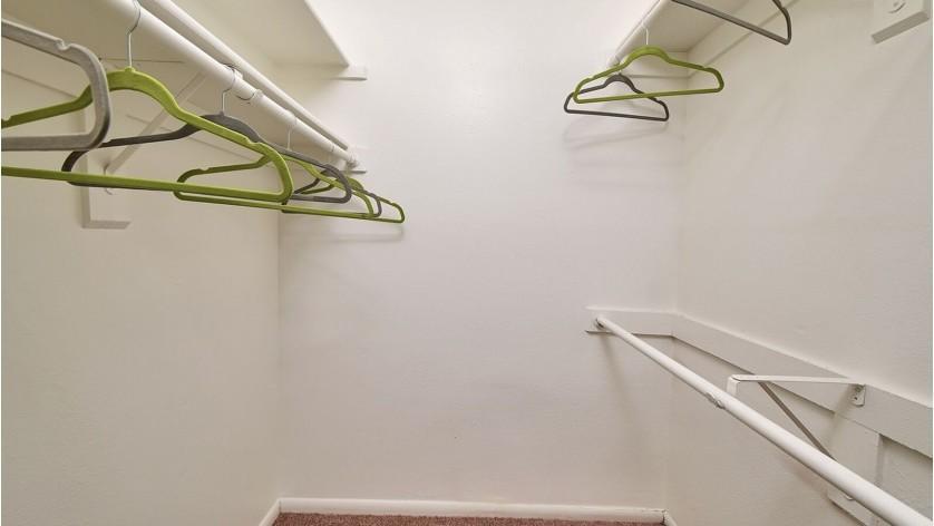 https://cdn.rentalbeast.com/listings/9024338_1709138930143.jpg.rbm