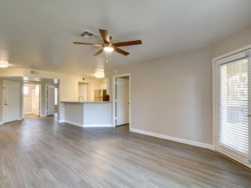 https://cdn.rentalbeast.com/listings/9027507_1709190049389.jpg.rbm