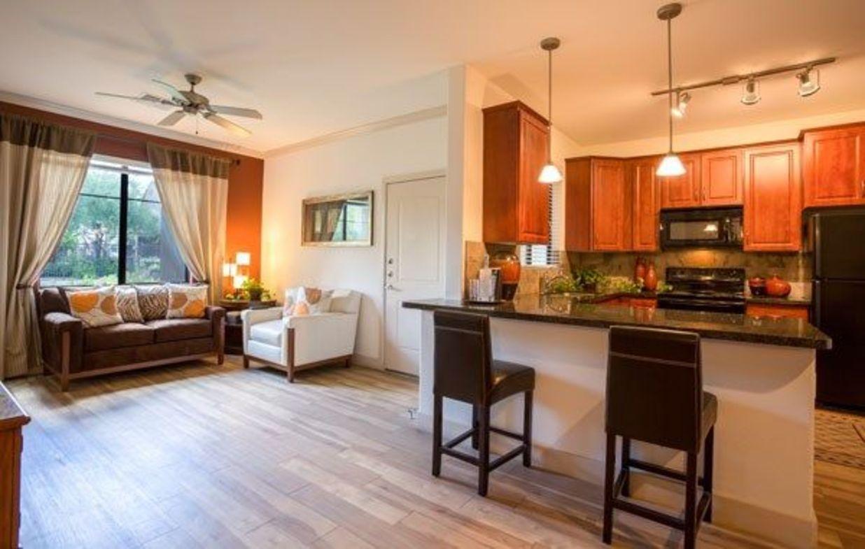 https://cdn.rentalbeast.com/listings/9103056_1710916441982.jpg.rbm
