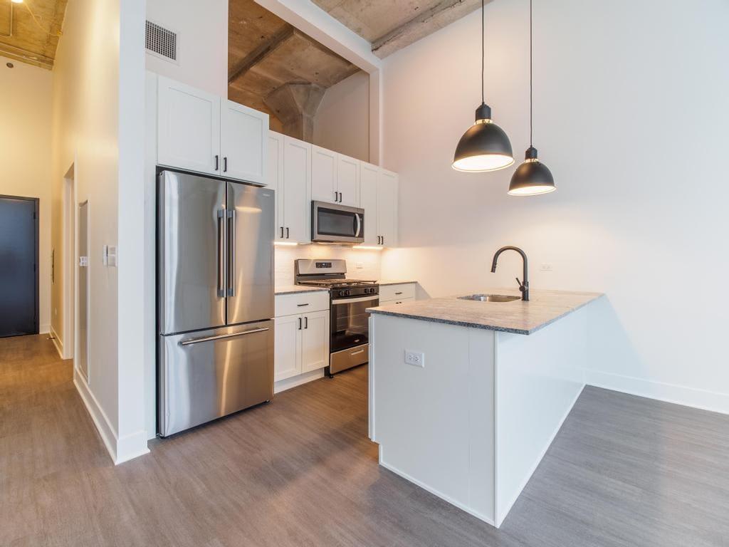https://cdn.rentalbeast.com/listings/9296027_1713427606411.jpg.rbm