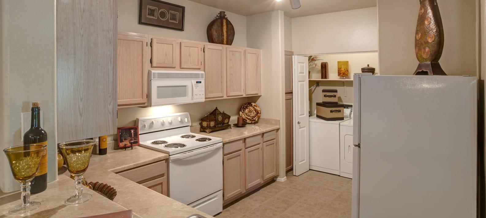 https://cdn.rentalbeast.com/listings/9424450_1715507679964.jpg.rbm